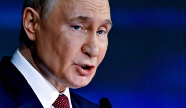 Un oligarh rus cu cetățenie română susține că știe cum Putin fentează sancțiunile. A fugit în Italia, de frică să nu aibă „soarta lui Navalnîi”