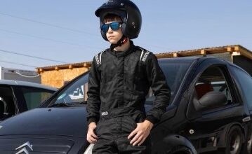 concurează în 4 campionate auto și se bate în MMA și Jiu-Jitsu