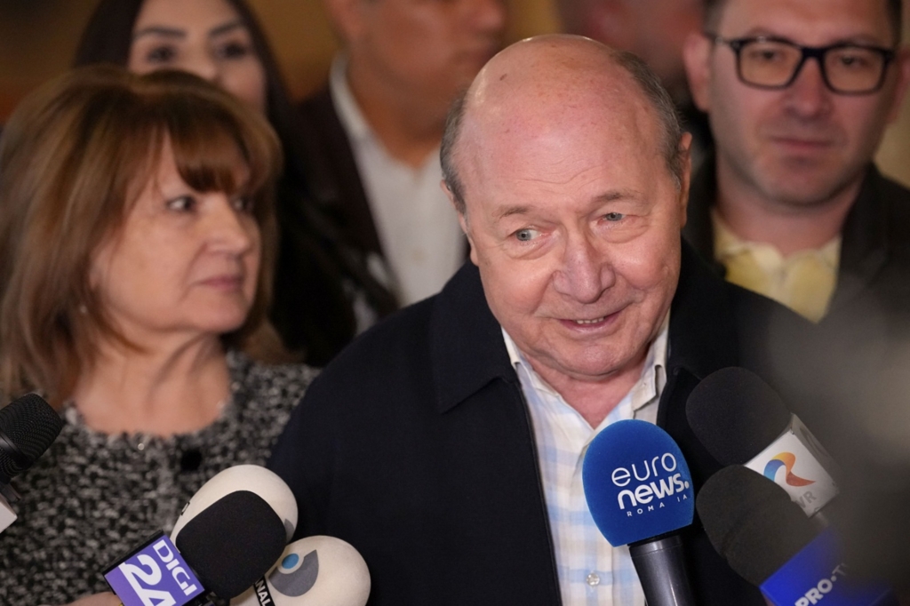 România, la masă sau în meniu? Ce spune Traian Băsescu despre rolul țării noastre în lumea post-Davos