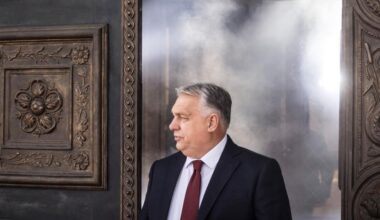 Regimul de la Budapesta anunță că alegerile parlamentare din Ungaria sunt „furate” înainte să se voteze. Opoziția conduce în sondaje, Viktor Orban riscă să piardă puterea