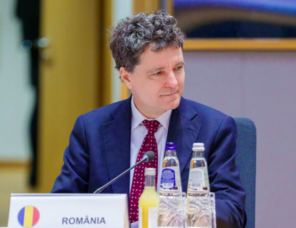 Nicușor Dan, mesaj cu ocazia „majoratului” emisiunii „Neatza cu Răzvan și Dani” VIDEO