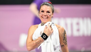 Reacția unguroaicei Anna Bondar, după ce ucraineanca Oliynykova a învins-o și a plecat fără să o salute, la Transylvania Open