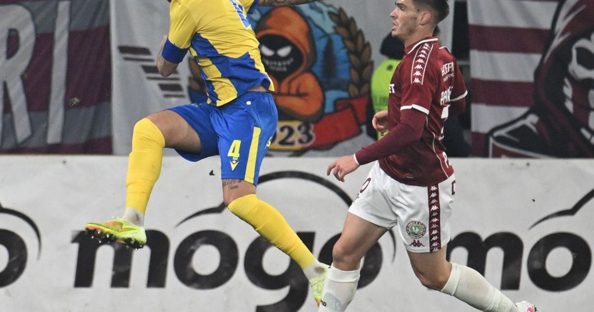 Nu-i spune pe nume lui FCSB. Paul Papp s-a dus la Gâlcă, după meci: „Ne cunoaștem de când dânsul antrena la altă echipă și eu jucam la altă echipă”