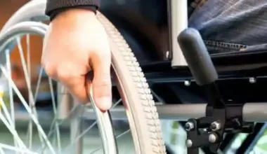 „Metoda porumbelul”, o nouă înşelătorie care face ravagii. Un bărbat a rămas fără 10.000 de euro: Cum a fost păcălit de hoți