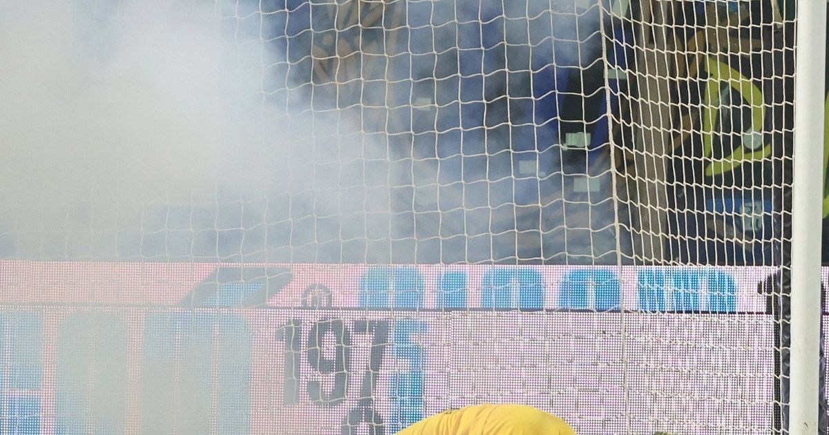 Echipa lui Cristi Chivu, pedepsită! Sancțiunea dură primită de Inter, după ce fanii au atacat portarul advers cu petarde » Ce se întâmplă cu derby-ul cu AC Milan