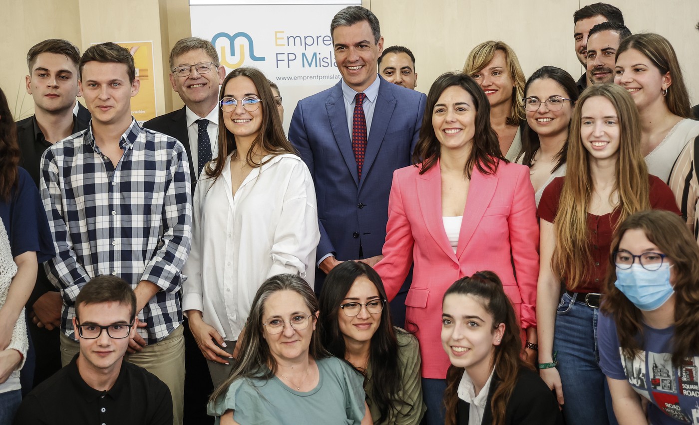 Încă o mare țară europeană anunță că va interzice accesul minorilor la rețelele de socializare: „Îi vom proteja de Vestul Sălbatic digital”. De la ce vârstă se va aplica restricția