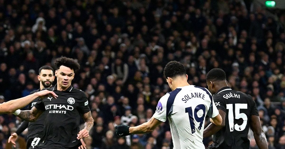 FOTO. VAR a la Liga 1! Fază de neînțeles la Tottenham - City: a dat gol după ce a șutat în piciorul fundașului! Guardiola, furios