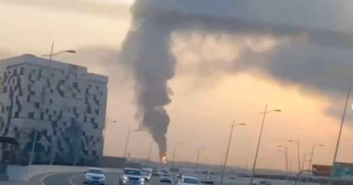 Atac cu dronă pe aeroportul din Dubai. Zborurile sunt suspendate temporar