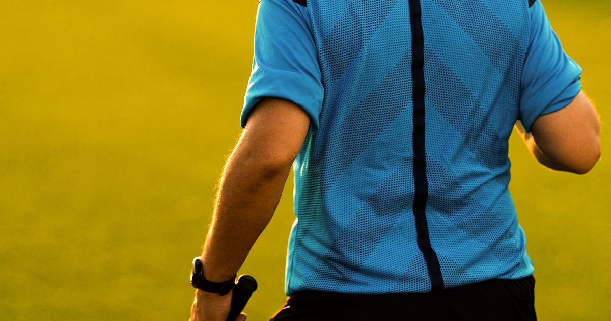 Probleme la Suceava! 24 de arbitri au refuzat să se mai prezinte la meciuri, din cauza conducerii AJF. Ce nereguli au semnalat