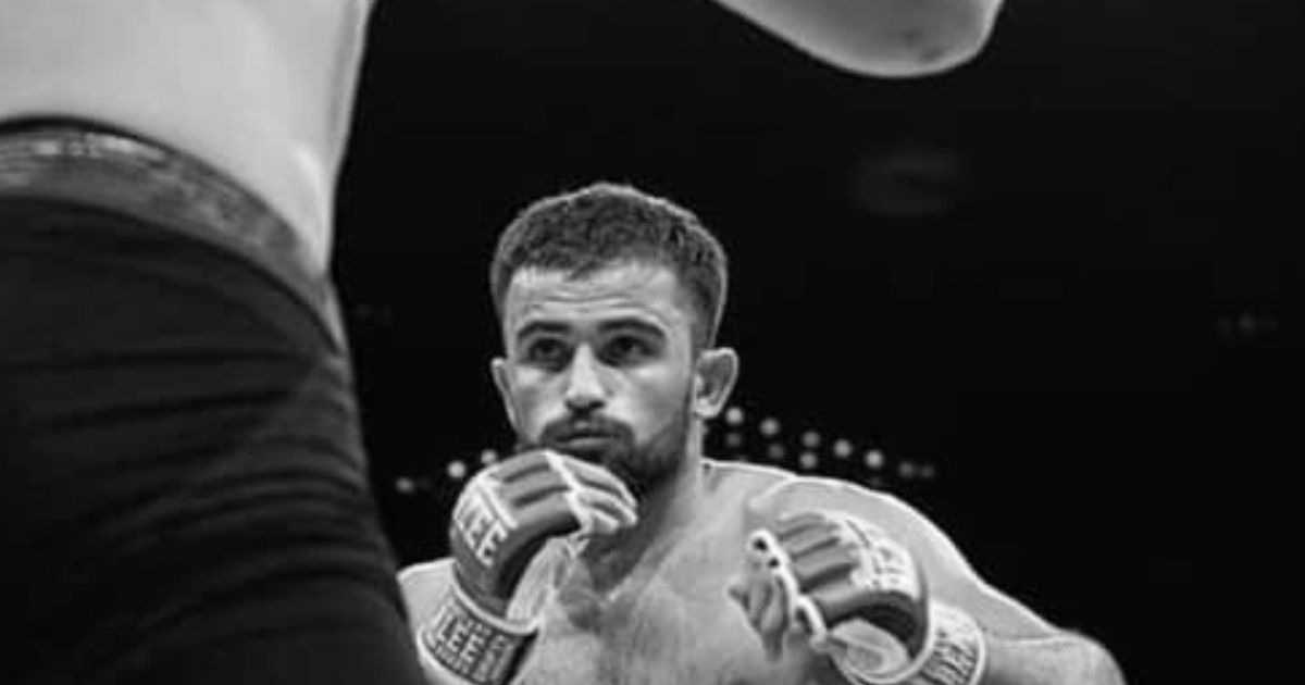 Mort într-un accident cumplit. Un luptător MMA s-a izbit de un perete în timp ce-și depășea fratele într-o curbă