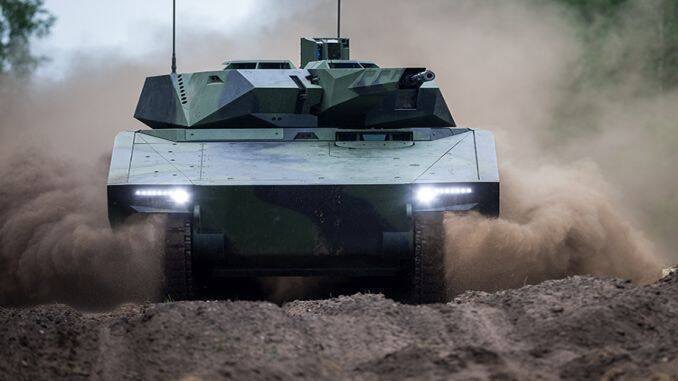 De ce ajunge un blindat Lynx la peste 11 milioane de euro bucata. Modelul românesc, analizat atent de Ucraina