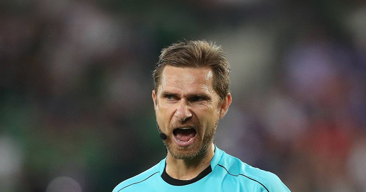 „Am rămas șocat!”. VIDEO. Zidane s-a dus furios la Alexandru Tudor! Arbitrul, uimit de intervenția lui Desailly: „Bă, de unde sunt ăștia?”