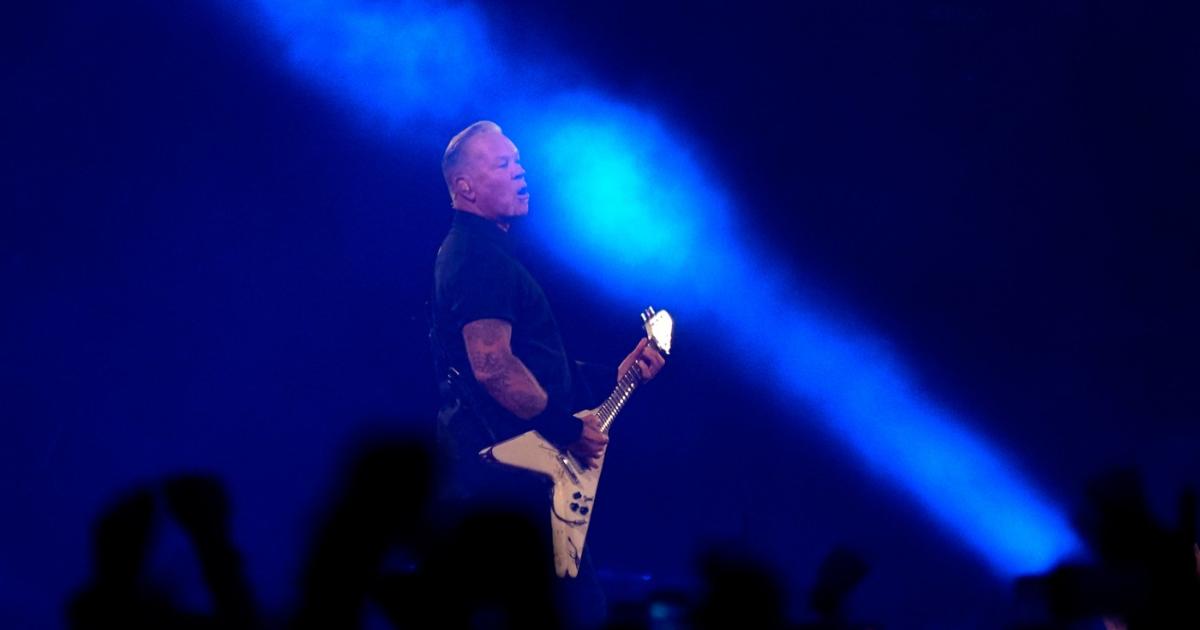 Țeapă cu bilete la Metallica. Fani lăsați la poartă deşi au plătit: Le cumpărasem de pe un site ultra cunoscut