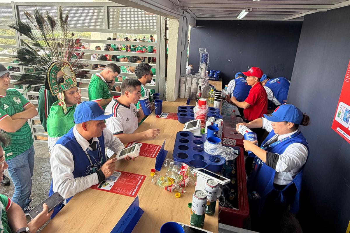 42 de lei o apă minerală, berea e lux » Prețuri care te sperie la Mexic