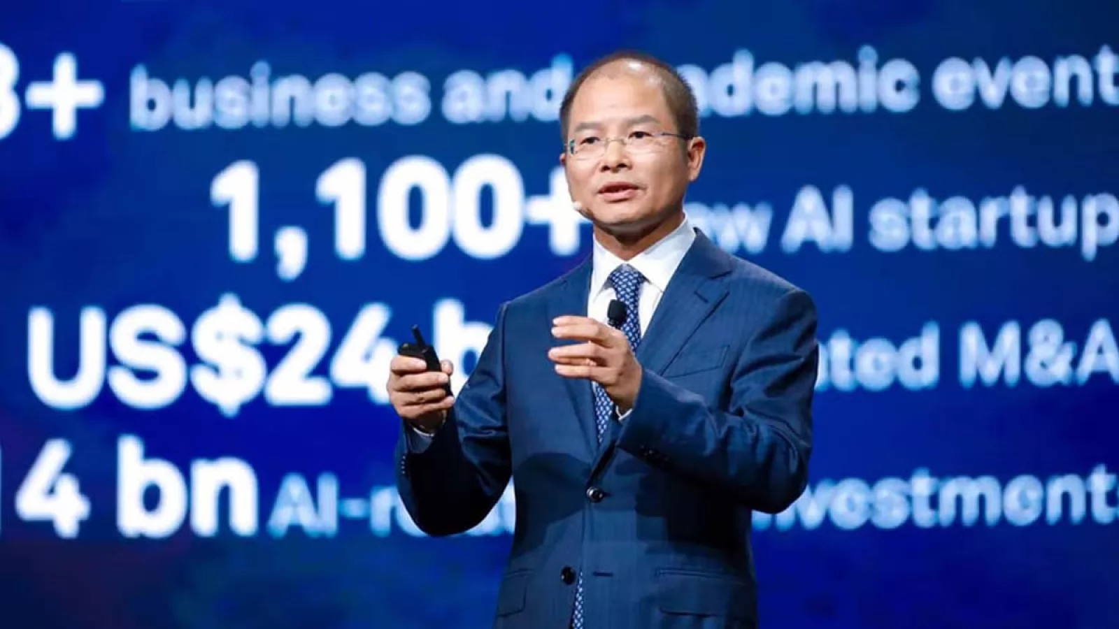 Huawei le mulțumește americanilor pentru sancțiuni; Compania spune că restricțiile au accelerat dezvoltarea industriei chineze de cipuri