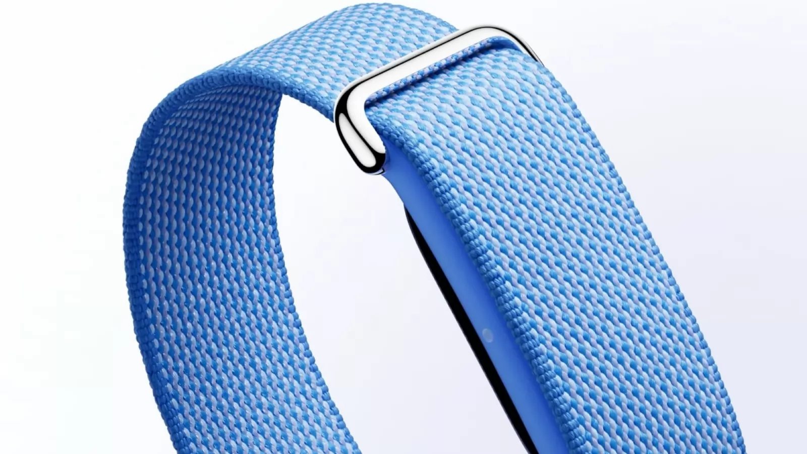 Garmin CIRQA e gândit să fie folosit pe mâna dreaptă, ca un companion pentru ceasurile Garmin