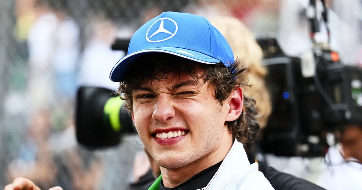 Antonelli, de neoprit / Pilotul de la Mercedes își continuă parcursul senzațional și în Monaco! Verstappen s-a retras imediat după start