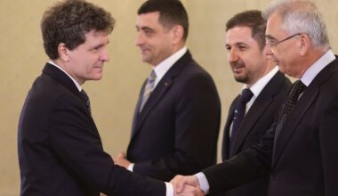 Scandal între AUR și Nicușor Dan. Petrișor Peiu îl acuză pe președinte că vrea să conducă singur țara. Simion cere anticipate