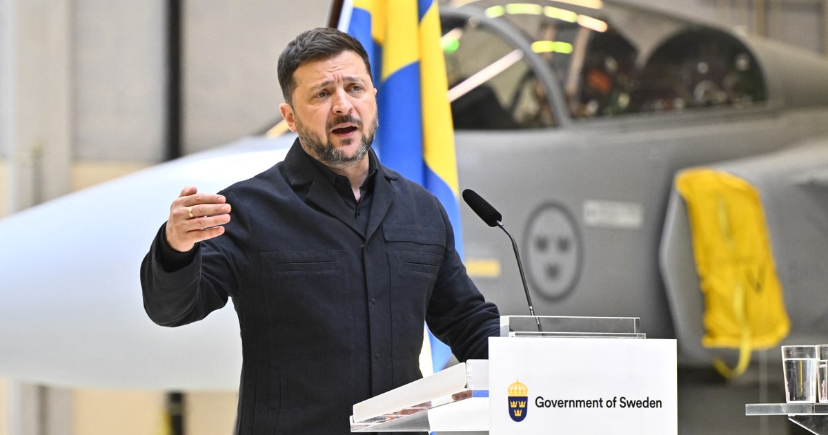 Zelenski spune că Putin nu mai are inițiativa și cere mai mult sprijin militar: „Rusia pierde 30.000 de soldați lunar”