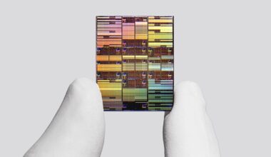 Inginerii IBM au făcut un nou salt tehnologic în semiconductori, creând cipul cu cei mai mici tranzistori din lume, 100 miliarde încăpând în suprafaţa unei unghii | PiataAuto.md