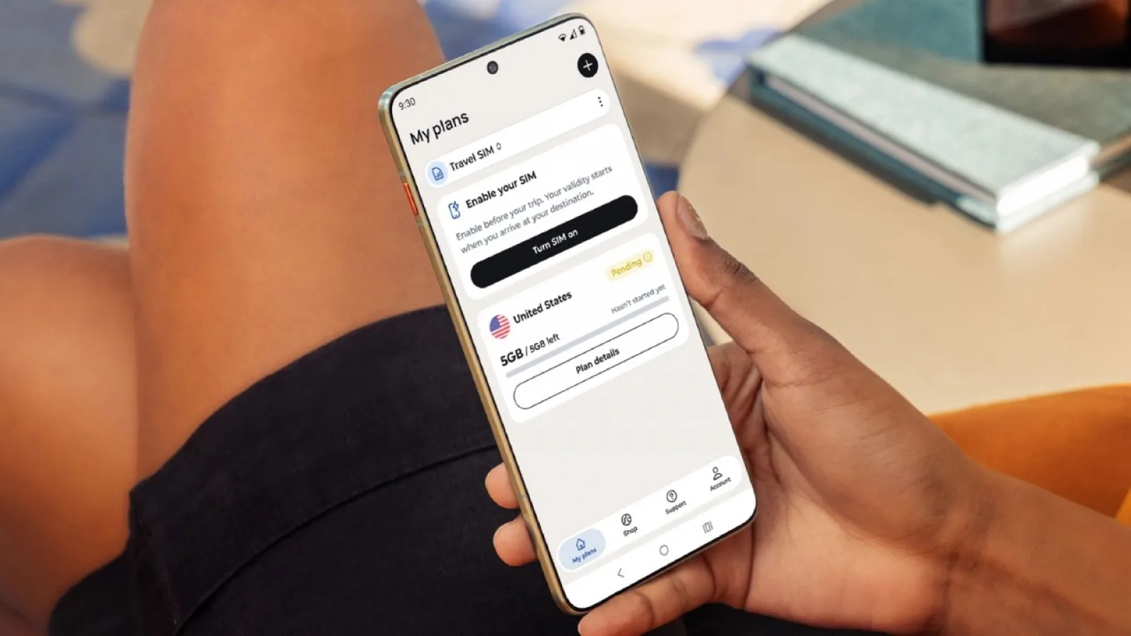 Motorola prezintă Global Connect: Aplicația care oferă acces rapid la eSIM-uri pentru călătorii în peste 160 de țări