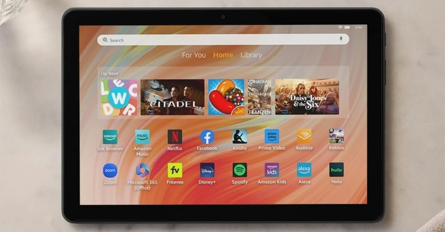 Amazon lansează discret o nouă versiune a tabletei Fire HD 10, cu 4 GB RAM, fără modificări majore de hardware