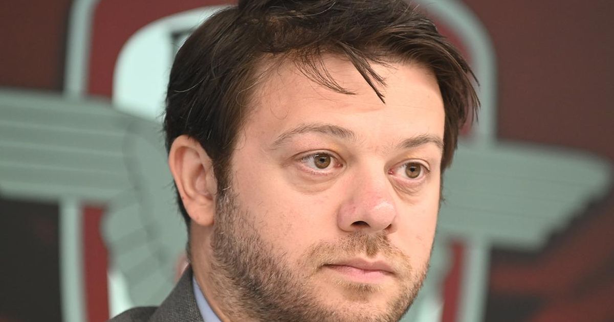 Rapid, 4 transferuri dintr-un foc! În locul lui Borza, un fundaș stânga african, iar în atac, un vârf „cotat peste Reinaldo de la Levski Sofia” + doi mijlocași