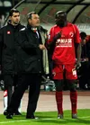 Mircea Rednic, alături de George Blay, la meciul Dinamo București - FC Vaslui, scor 0-0, din Liga 1. Foto: Sportpictures