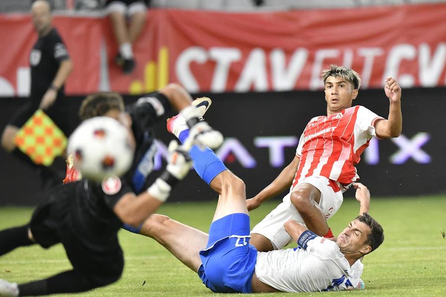 Alexandru Musi și Alexandru Pop au evoluat în atac. Foto: Cristi Preda, GSP Nuno Campos o schimbă pe Dinamo » Primele indicii despre noul stil de joc, după amicalul cu Farul