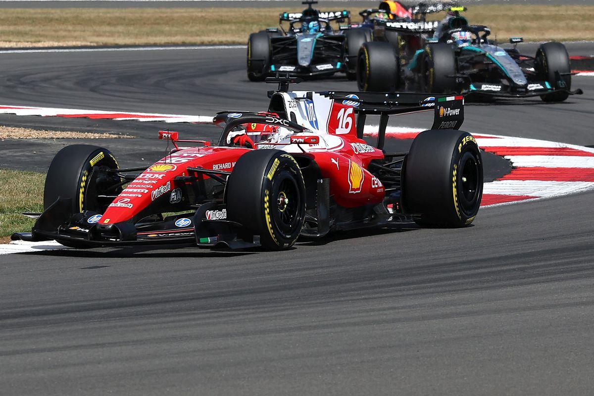 Charles Leclerc, câștigător al Marelui Premiu din Marea Britanie, după un final controversat de cursă » George Russell și Lewis Hamilton, pe podium
