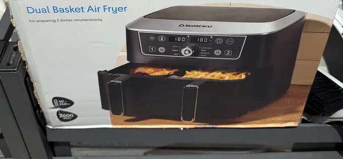 Ofertă excelentă la Lidl: air fryer cu două cuve, de 8,2 litri, la 349 lei