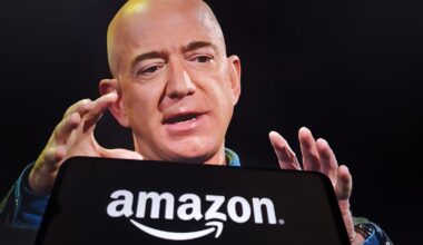Jeff Bezos, fondatorul Amazon, negociază pentru a deveni acționar la Liverpool