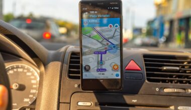 Lovitură pentru utilizatorii Waze: Curtea de Justiție a UE interzice raportarea filtrelor de poliție