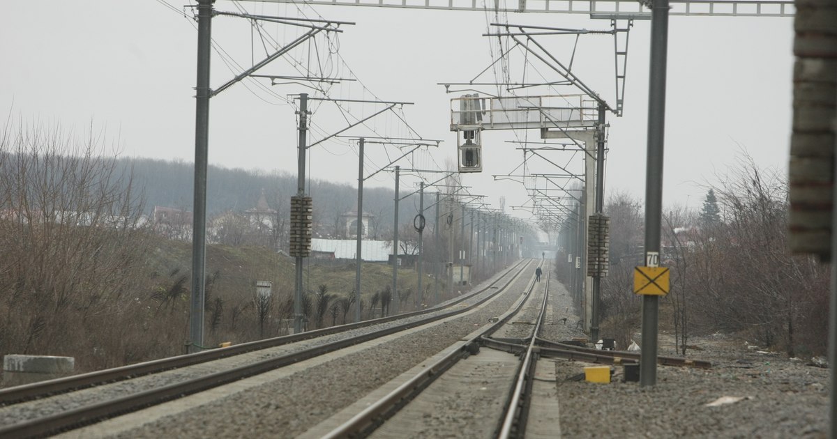 Circulația trenurilor riscă să fie oprită. Sindicatele avertizează că nu mai sunt bani