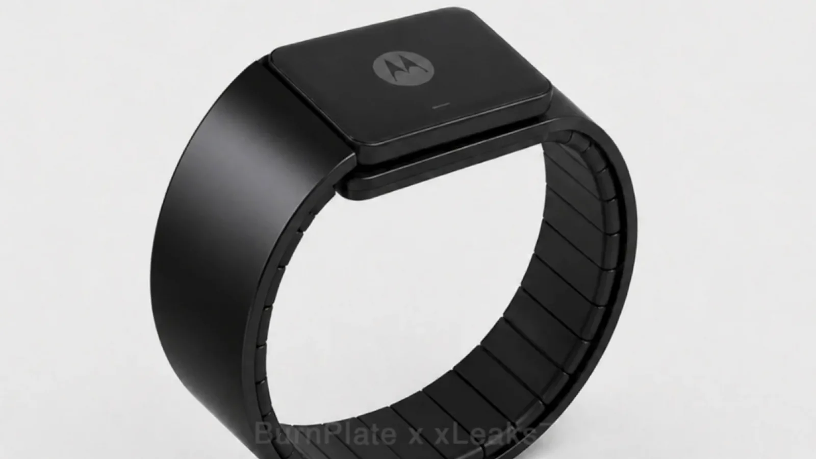 Motorola a inventat ceasul inteligent care devine telefon pliabil