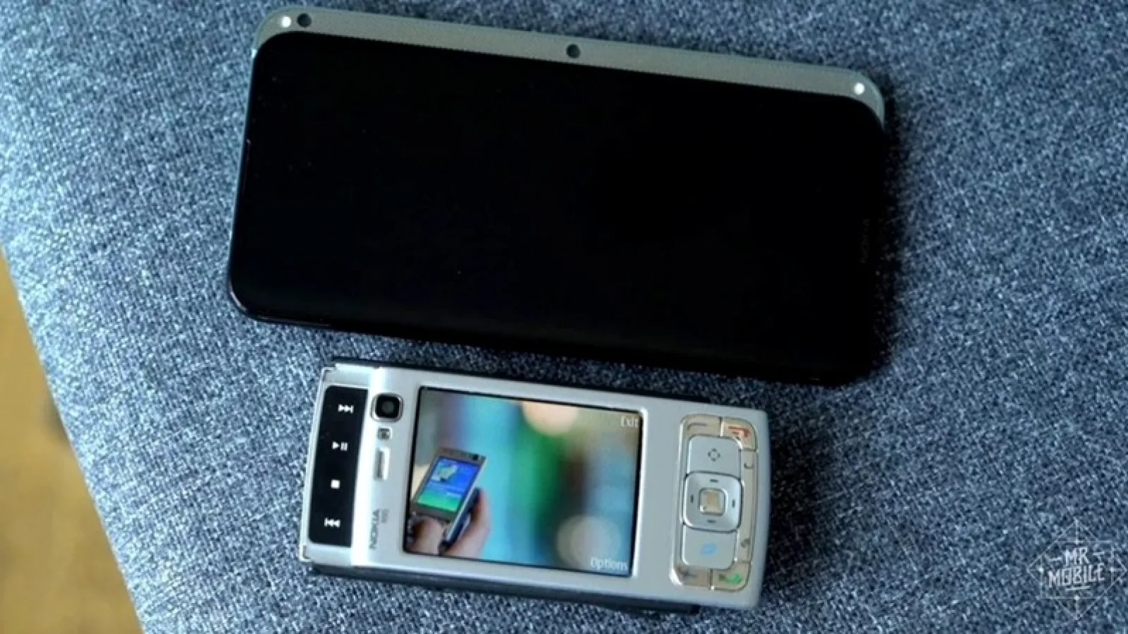 HMD mai încearcă o dată: un telefon inspirat de Nokia N95 ar fi în pregătire