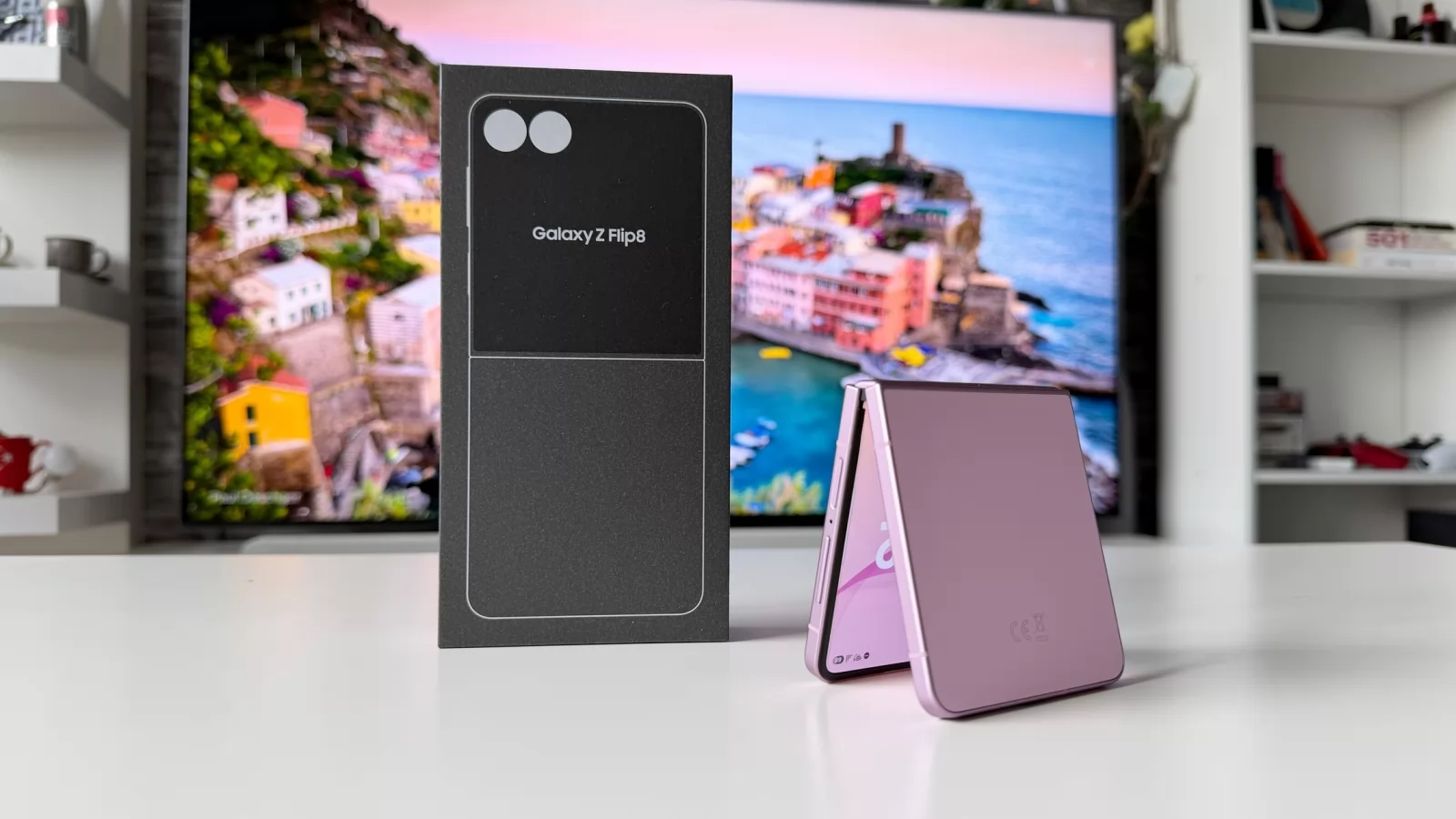 Același Galaxy Z Flip8, alt procesor: tabelul diferențelor dintre modelul european și cel american