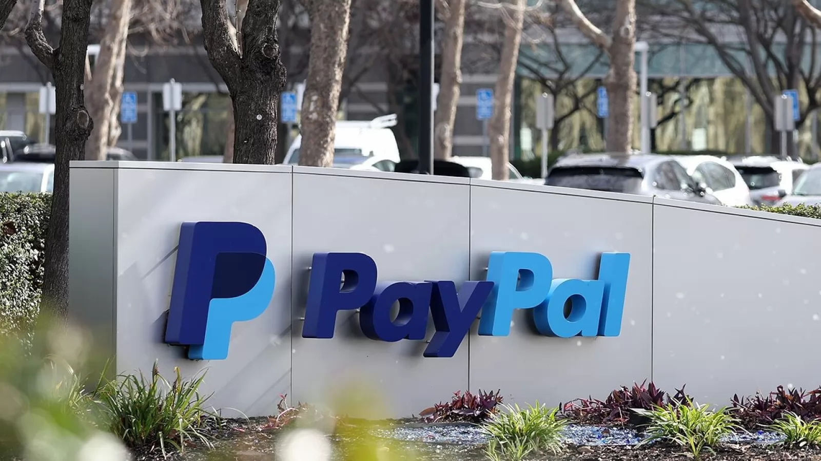 PayPal este acum la masa negocierilor cu Stripe la mod direct