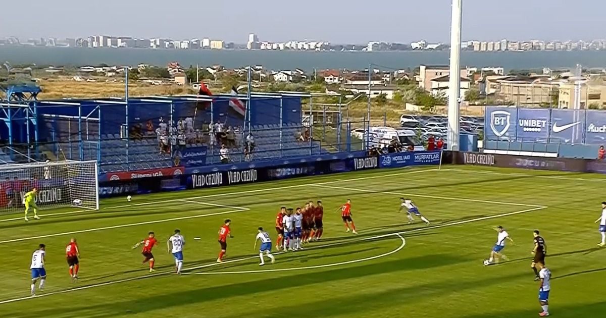 Gol de senzație la Constanța! FOTO: Iustin Doicaru, reușită incredibilă din lovitură liberă, în Farul - Csikszereda
