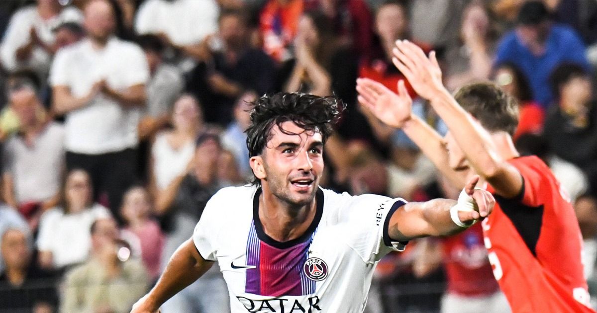 Salvatorul Ferran Torres. FOTO. Atacantul a debutat cu o „dublă” la PSG și a evitat o umilință pentru campioana Europei