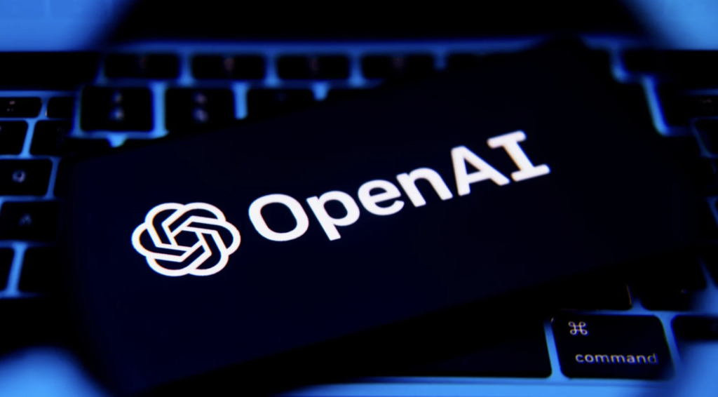 OpenAI, compania din spatele ChatGPT, pregătește un accesoriu care ar putea sta permanent lângă tine prin casă