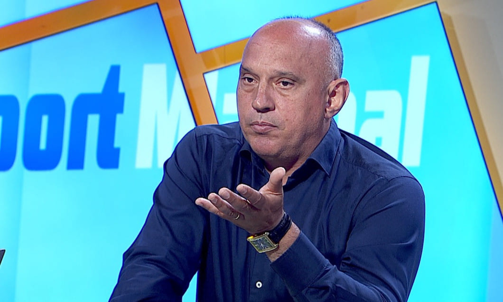 Explicația lui Florin Prunea, după ce a filmat femei pe stadion: ”Unii spun că de ce ne plac fetele. Păi, că nu ne plac băieții, de aia!”