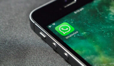 Funcția așteptată pe WhatsApp este aproape de a se lansa. Utilizatorii vor putea transforma imagini 16:9 direct în aplicație