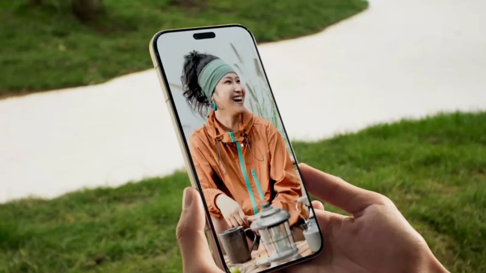 Încă o companie copiază Privacy Screen de la Samsung: HONOR anunţă funcţia pentru MagicOS 11