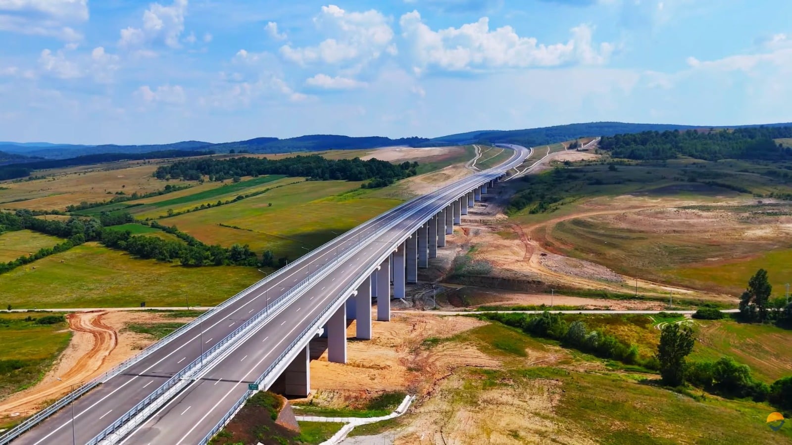 Câți bani din PNRR pentru autostrăzi și căi ferate a pierdut România. Stadiul lucrărilor