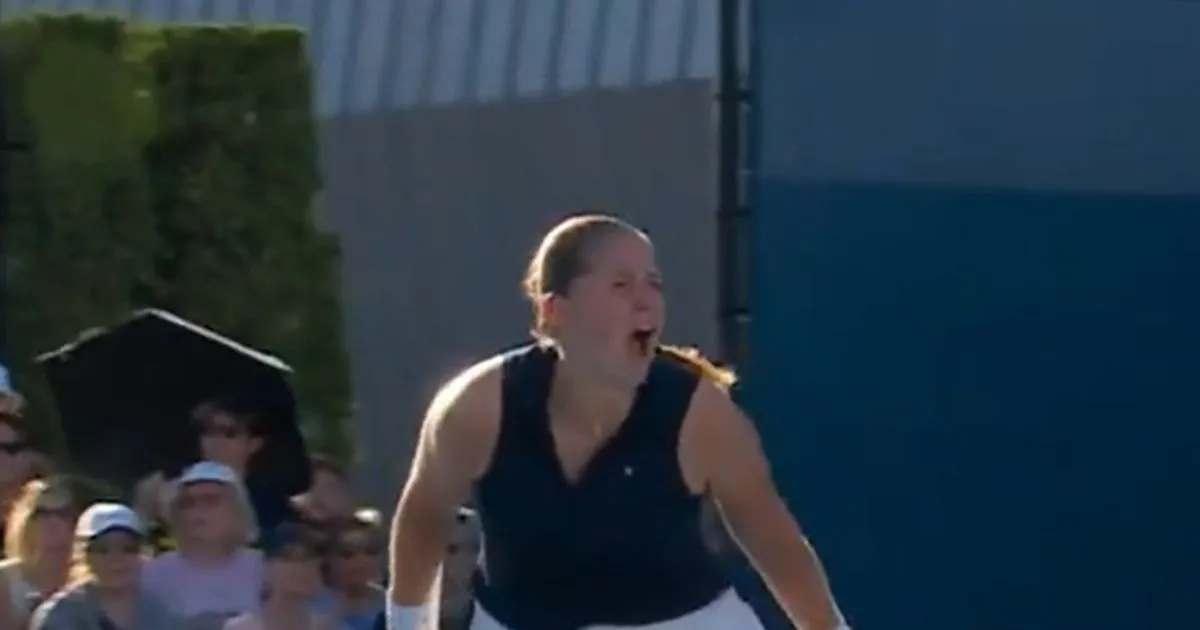Jelena Ostapenko, răcnete la US Open. FOTO. Letona s-a implicat într-un război care nu e al ei: „Fac asta pentru că știu că nu ne pot învinge”
