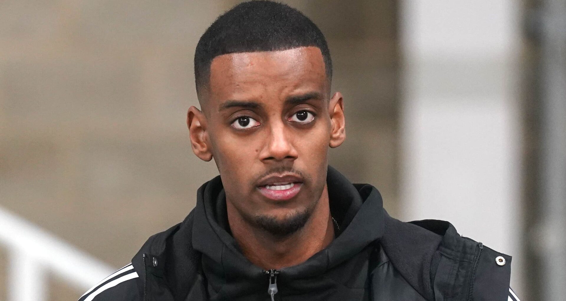 Okänd detalj kan avgöra Alexander Isak-konflikten