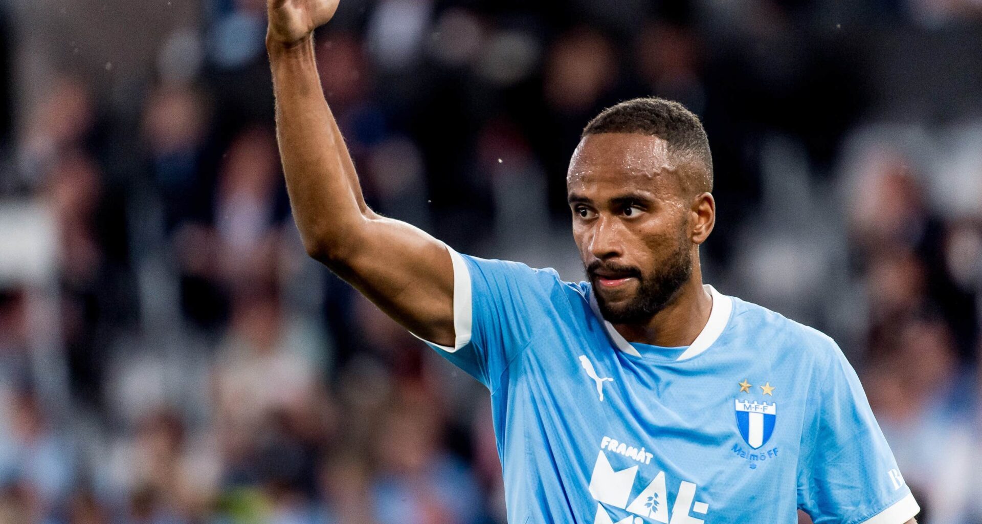 Officiellt: Isaac Kiese Thelin klar för Urawa Red Diamonds | Fotboll