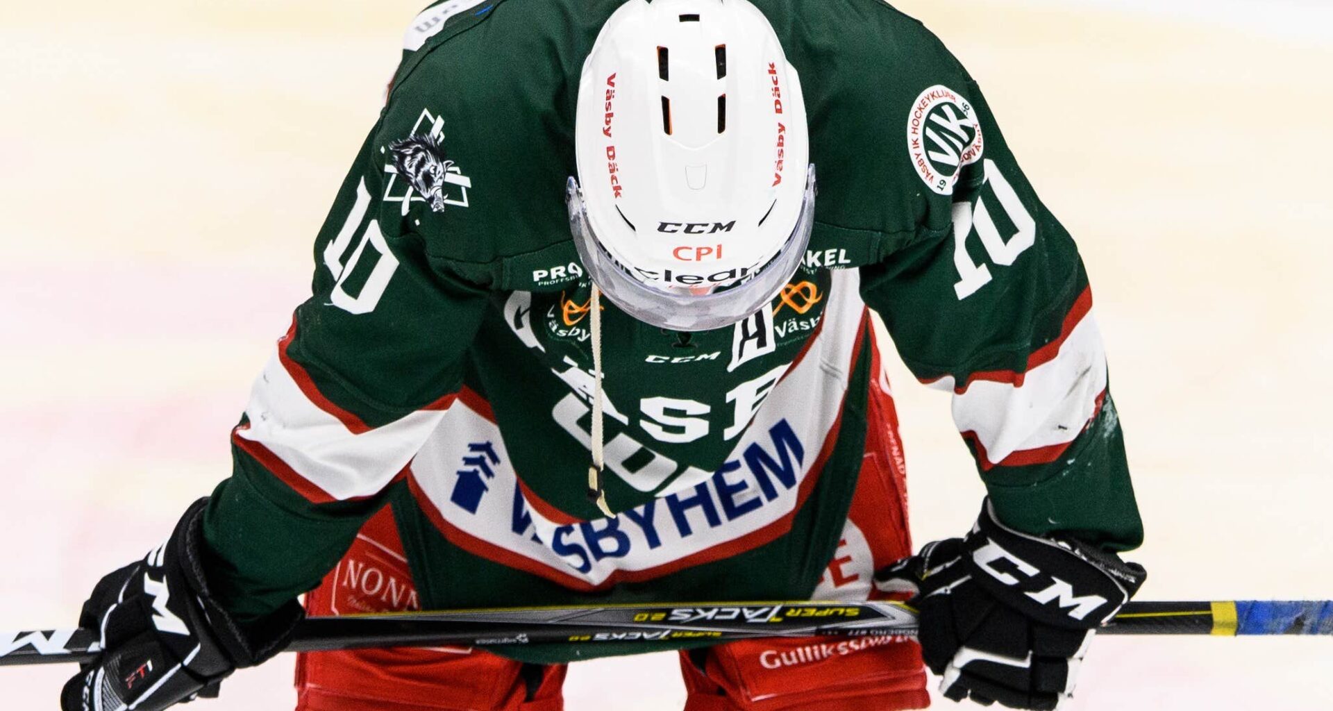 Kaos i Väsby IK – vägrar träna efter uteblivna löner | Hockey