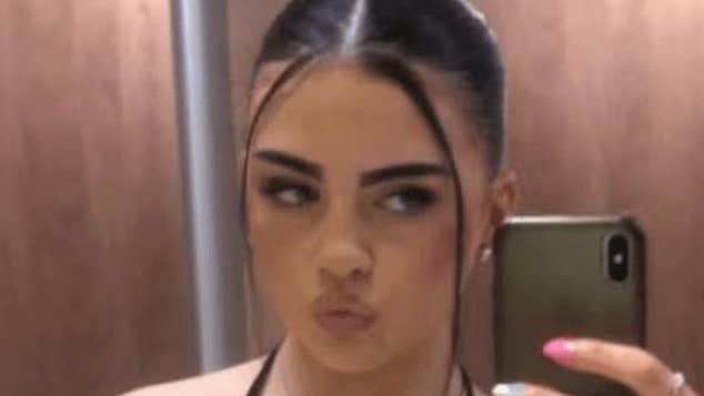 Mia, 17, mådde dåligt
på musikfestival – dog